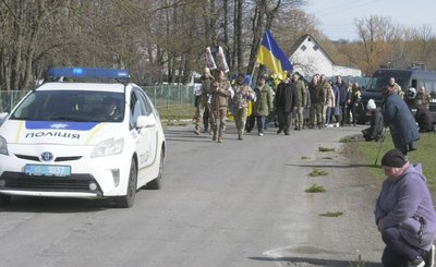 Прощання з полеглим захисником Анатолієм Вінніком Прощання з полеглим захисником Анатолієм Вінніком