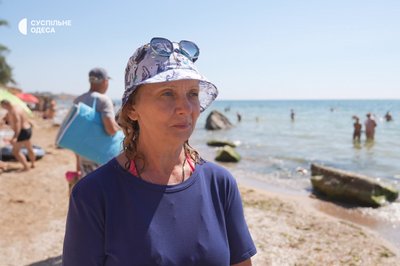 «І страшно, і не страшно водночас»: як у Південному відпочивають на стихійних пляжах «І страшно, і не страшно водночас»: як у Південному відпочивають на стихійних пляжах
