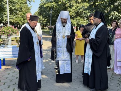 У Полтаві освятили портрети, встановлені 2025-го на Алеї Героїв