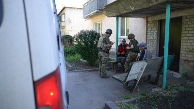 "Полюють за нами часто". Як на Дніпропетровщині працюють екіпажі спецпідрозділу поліції "Білий Янгол" "Полюють за нами часто". Як на Дніпропетровщині працюють екіпажі спецпідрозділу поліції "Білий Янгол"