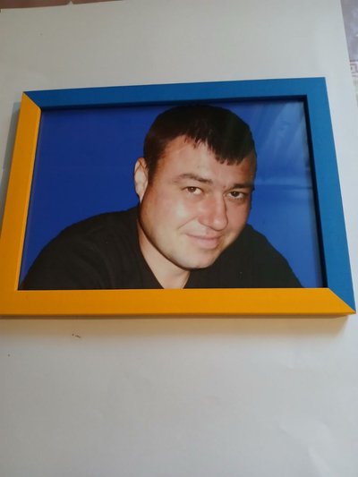 88 портретів загиблих воїнів: на Полтавщині у Решетилівці готують до відкриття Алею Героїв 88 портретів загиблих воїнів: на Полтавщині у Решетилівці готують до відкриття Алею Героїв