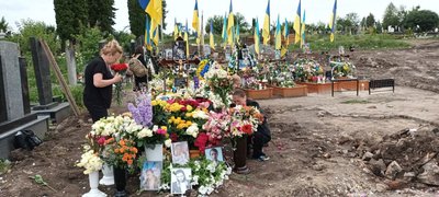 Артур Сніткус, цвинтар