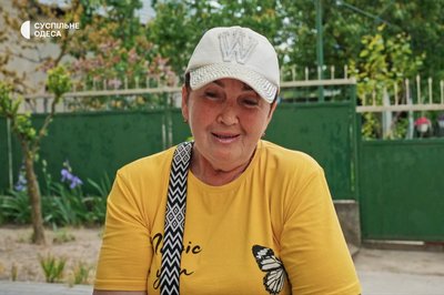 "Вона бере все необхідне із сонця та землі": як вирощують полуницю на півдні Одещини "Вона бере все необхідне із сонця та землі": як вирощують полуницю на півдні Одещини