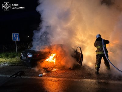 На Одещині сталася ДТП за участі трьох авто: одна людина загинула, п’ятеро травмовані На Одещині сталася ДТП за участі трьох авто: одна людина загинула, п’ятеро травмовані