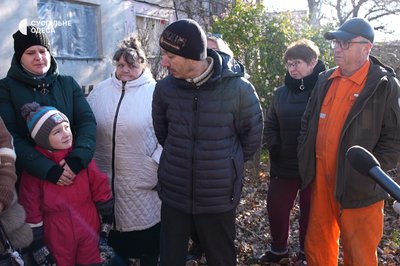 Грошей на ремонт не дають: чому на Одещині не відновлюють пошкоджений атаками РФ будинок Грошей на ремонт не дають: чому на Одещині не відновлюють пошкоджений атаками РФ будинок