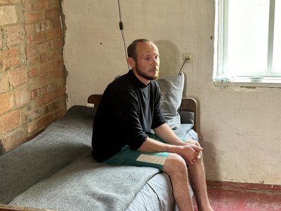 люди деокупація життя без електропостачання Богородичне житель Богородичного Євген Донецька область травень 2024 рік люди деокупація життя без електропостачання Богородичне житель Богородичного Євген Донецька область травень 2024 рік