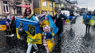 “Дитина кожного дня просить тата”: історії жінок, чиї рідні зникли безвісти “Дитина кожного дня просить тата”: історії жінок, чиї рідні зникли безвісти