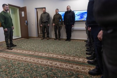 Президент Володимир Зеленський зустрівся з керівництвом і військовослужбовцями Служби зовнішньої розвідки України 24 січня 2024 року Президент Володимир Зеленський зустрівся з керівництвом і військовослужбовцями Служби зовнішньої розвідки України 24 січня 2024 року