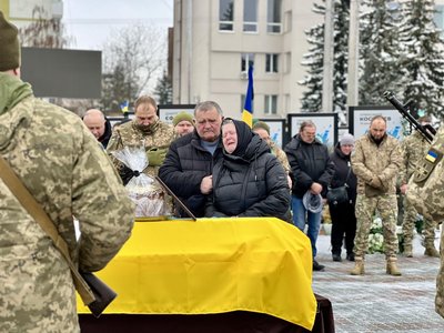 З військовим Петром Прокопчуком попрощалися у Рівному