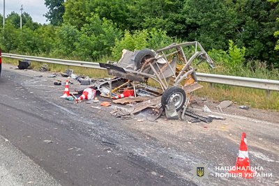 Травмувався працівник дорожньої служби внаслідок ДТП на Рівненщині Травмувався працівник дорожньої служби внаслідок ДТП на Рівненщині