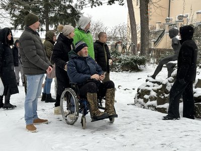 Військові, які лікуються в місцевих шпиталях побували на екскурсії в Ужгородському замку Військові, які лікуються в місцевих шпиталях побували на екскурсії в Ужгородському замку