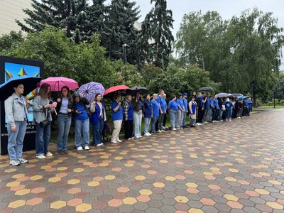 "Наче дитячий сміх": у Сумах вшанували пам’ять загиблих дітей через збройну агресію РФ "Наче дитячий сміх": у Сумах вшанували пам’ять загиблих дітей через збройну агресію РФ