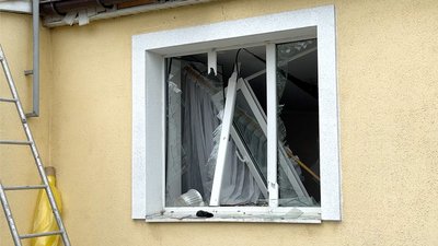 "Мене відкинуло в погріб, чоловіка накрило цеглою": жителька Світловодська про атаку РФ