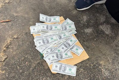 Після застави — знову підозра: у Житомирі чоловіка вдруге підозрюють у вимаганні Після застави — знову підозра: у Житомирі чоловіка вдруге підозрюють у вимаганні