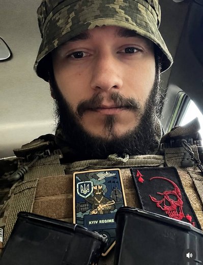 «Разом 4 роки, а у шлюбі були лише 2 дні»: історія загиблого військослужбовця Стаса «Фізрука» «Разом 4 роки, а у шлюбі були лише 2 дні»: історія загиблого військослужбовця Стаса «Фізрука»