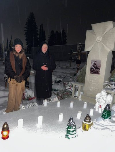 могила, цвинтар, кутя для героїв, віктор мельниченко, сумівці могила, цвинтар, кутя для героїв, віктор мельниченко, сумівці