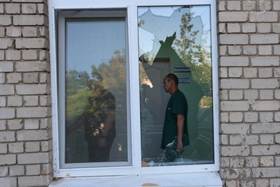 Удар "Молнією", перекриття траси М-14, антидронові сітки. Херсон у фото за тиждень Удар "Молнією", перекриття траси М-14, антидронові сітки. Херсон у фото за тиждень
