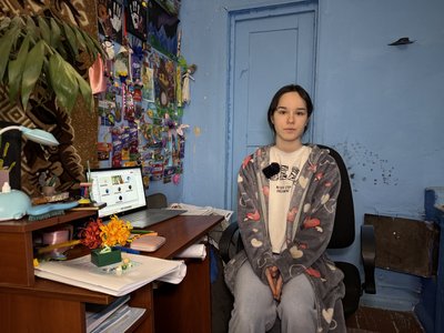 Троє дітей, собака, кіт. Як у Боромлі обживається родина переселенців зі Славгорода