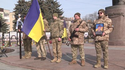 З військовим Василем Нагорним попрощалися у Рівному З військовим Василем Нагорним попрощалися у Рівному