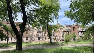 Зруйнована школа Покровськ Донецька область 26 травня 2025 рік Зруйнована школа Покровськ Донецька область 26 травня 2025 рік