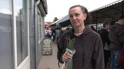 Ціни на ранні овочі, тернопільський ринок, продавці, продавчиня, Тернопіль, економіка, ціни, квітень 2025