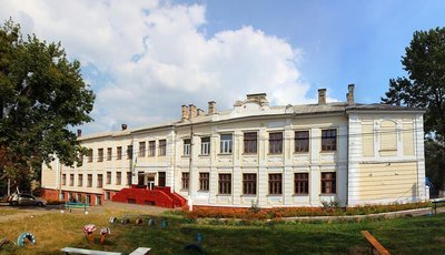 У Чернівцях зробили енергоефективною школу: ремонт вартував 42 мільйони гривень У Чернівцях зробили енергоефективною школу: ремонт вартував 42 мільйони гривень