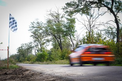 У Миколаєві відбулись благодійні перегони Drag Fest: 80% зібраних грошей передадуть на потреби ЗСУ У Миколаєві відбулись благодійні перегони Drag Fest: 80% зібраних грошей передадуть на потреби ЗСУ