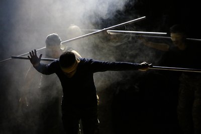 Вистава про залізницю, "Місячні" і нова постанова Оксани Дмітрієвої. Які прем’єри українські театри готують взимку Вистава про залізницю, "Місячні" і нова постанова Оксани Дмітрієвої. Які прем’єри українські театри готують взимку