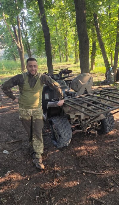 Від далекобійника до водія бронетехніки: історія прикордонника «Шнурка» з Волині Від далекобійника до водія бронетехніки: історія прикордонника «Шнурка» з Волині