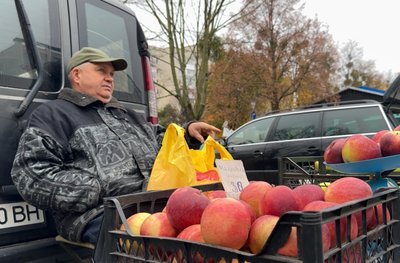 На Волині подорожчали овочі борщового набору та м'ясо: що кажуть продавці й покупці На Волині подорожчали овочі борщового набору та м'ясо: що кажуть продавці й покупці