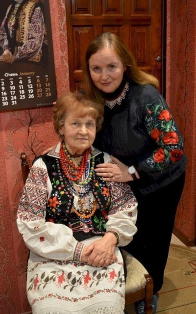 лідія романчук, леся романчук, мати і донька