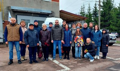 Волонтери передали автівку швидкої житомирським піротехнікам з рятувальної служби Волонтери передали автівку швидкої житомирським піротехнікам з рятувальної служби