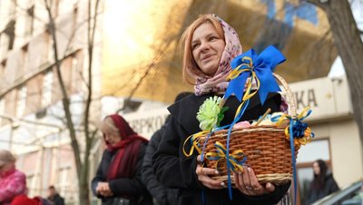 як відзначали Великдень у Черкасах як відзначали Великдень у Черкасах
