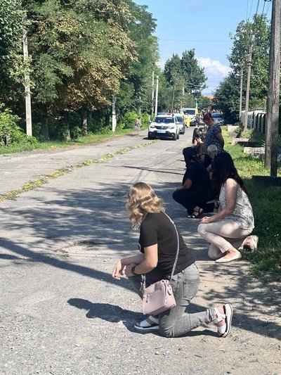 На Закарпатті попрощалися із загиблим захисником Василем Недбайловим На Закарпатті попрощалися із загиблим захисником Василем Недбайловим