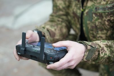 Пульт управління дроном