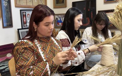 Студенти, дідухи Студенти, дідухи