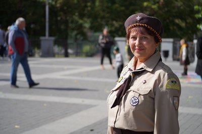 У Миколаєві відкрили пластовий рік: новим учасникам вручили хустки та патчі У Миколаєві відкрили пластовий рік: новим учасникам вручили хустки та патчі