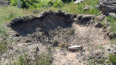 "Руйнують все: школи, бібліотеки, руйнують село": Миропільський ліцей на Сумщині готується до евакуації
