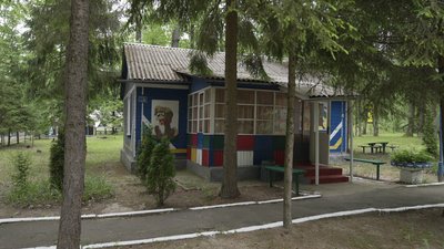 Майстер-класи, спортивні ігри та екскурсії: на Вінниччині стартував табір для переселенців Майстер-класи, спортивні ігри та екскурсії: на Вінниччині стартував табір для переселенців