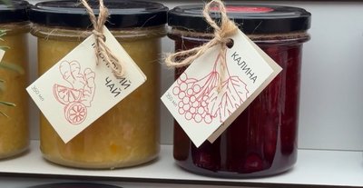 Ярмарок "Різдвяний крафт" організували для підтримки підприємців, 20 грудня 2025 року, Хмельницький Ярмарок "Різдвяний крафт" організували для підтримки підприємців, 20 грудня 2025 року, Хмельницький