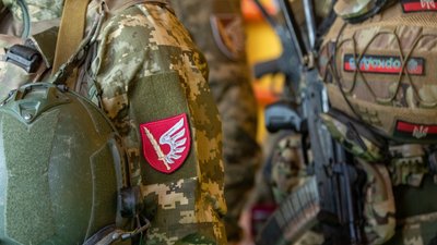 Миколаївські десантники відзначають день створення військової частини Миколаївські десантники відзначають день створення військової частини