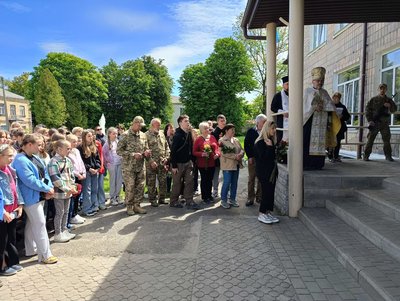 У місті на Волині відкрили меморіальні дошки на честь двох полеглих захисників У місті на Волині відкрили меморіальні дошки на честь двох полеглих захисників
