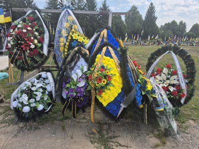У Сумах попрощалися з воїнами Артуром Бурдюговим і Максимом Пащенком