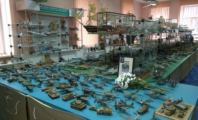 "Він знав про авіамоделі все": історія загиблого військового з Хмельниччини Віктора Семонешка