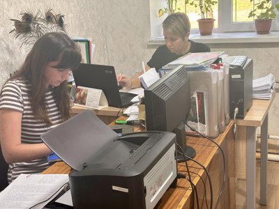 “Розповідають про свої проблеми”: як в Андріяшівській громаді допомагають переселенцям та ветеранам “Розповідають про свої проблеми”: як в Андріяшівській громаді допомагають переселенцям та ветеранам