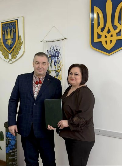 Компактне розселення та спільна робота: як Новодністровськ на Буковині допомагатиме громаді з Луганщини Компактне розселення та спільна робота: як Новодністровськ на Буковині допомагатиме громаді з Луганщини