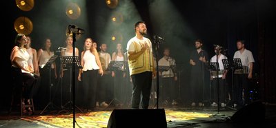 Львівський хор “Гомін” зібрав у Кропивницькому 90 тисяч гривень для ЗСУ Львівський хор “Гомін” зібрав у Кропивницькому 90 тисяч гривень для ЗСУ