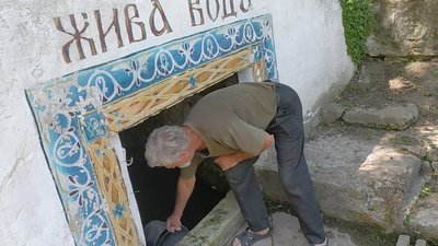 На Хмельниччині художниця відтворила в етномузеї історію і побут затоплених сіл На Хмельниччині художниця відтворила в етномузеї історію і побут затоплених сіл
