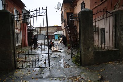 "Це був справжній жах": що розповіли херсонці про ранковий обстріл середмістя "Це був справжній жах": що розповіли херсонці про ранковий обстріл середмістя