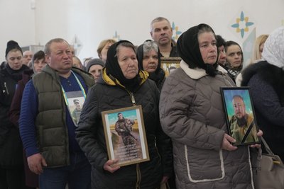 проща, лішня, церква, родичі загиблих, пцу проща, лішня, церква, родичі загиблих, пцу
